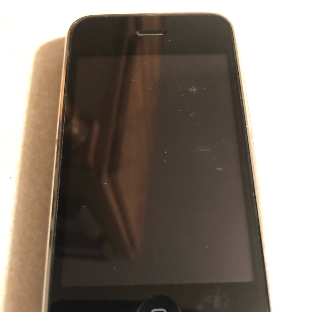 iPhone 3GS